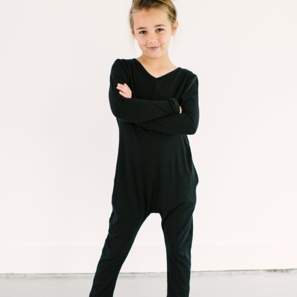 Smash and Tess mini Friday 6/7 romper - Picture 1 of 3